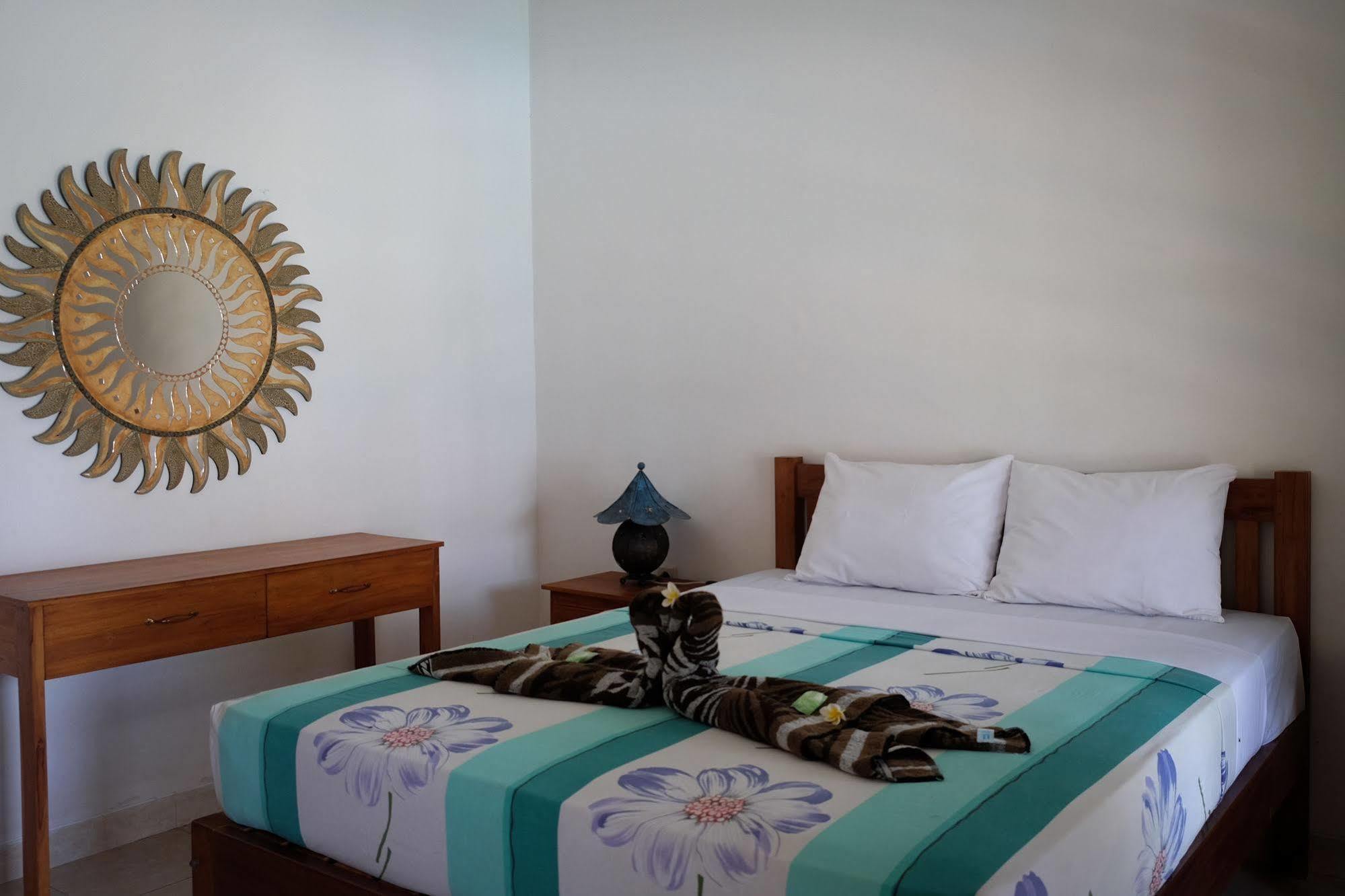 Bali Sunset Hotel Negara  Екстериор снимка